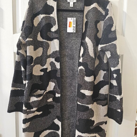 New With Tags Nine West Black Cream And Metallic Gray Camo Long Cardigan Size Me - Picture 8 of 11